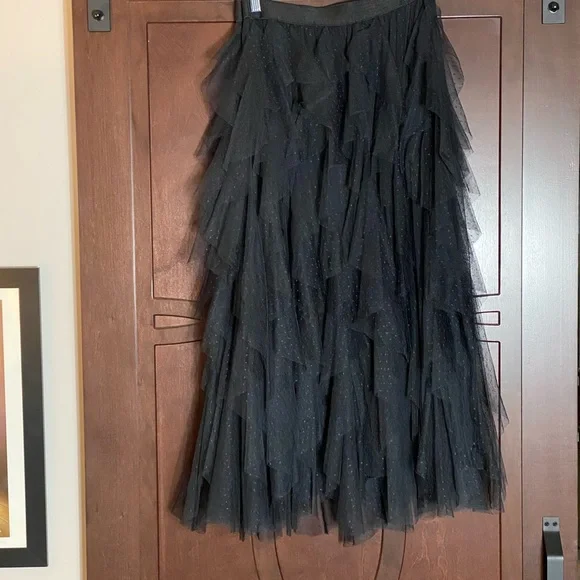 Elegant Black Layered Tulle Skirt.  Plus Size - Picture 5 of 6